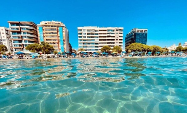 Beach - Unique Sea &City Lifestyle studio (Limassol)