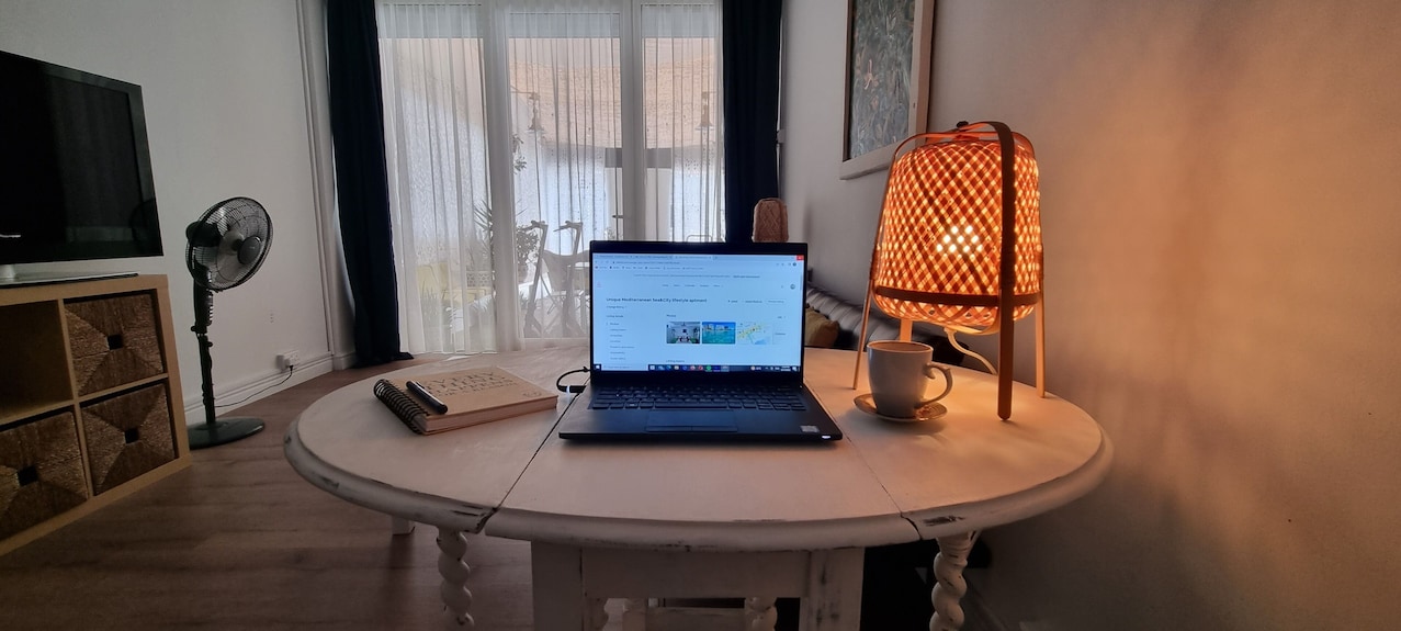 Unique Sea &City Lifestyle Studio - Limasol