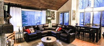 Loon Outlook - Best View, <3min to Loon