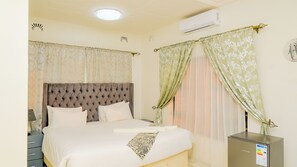 6 Schlafzimmer, WLAN, Bettwäsche, Rollstuhlgeeignet