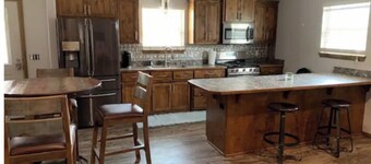 Neely's Bungalow