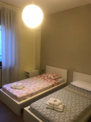 Appartement | 2 slaapkamers, een bureau, een laptopwerkplek, geluiddichte muren