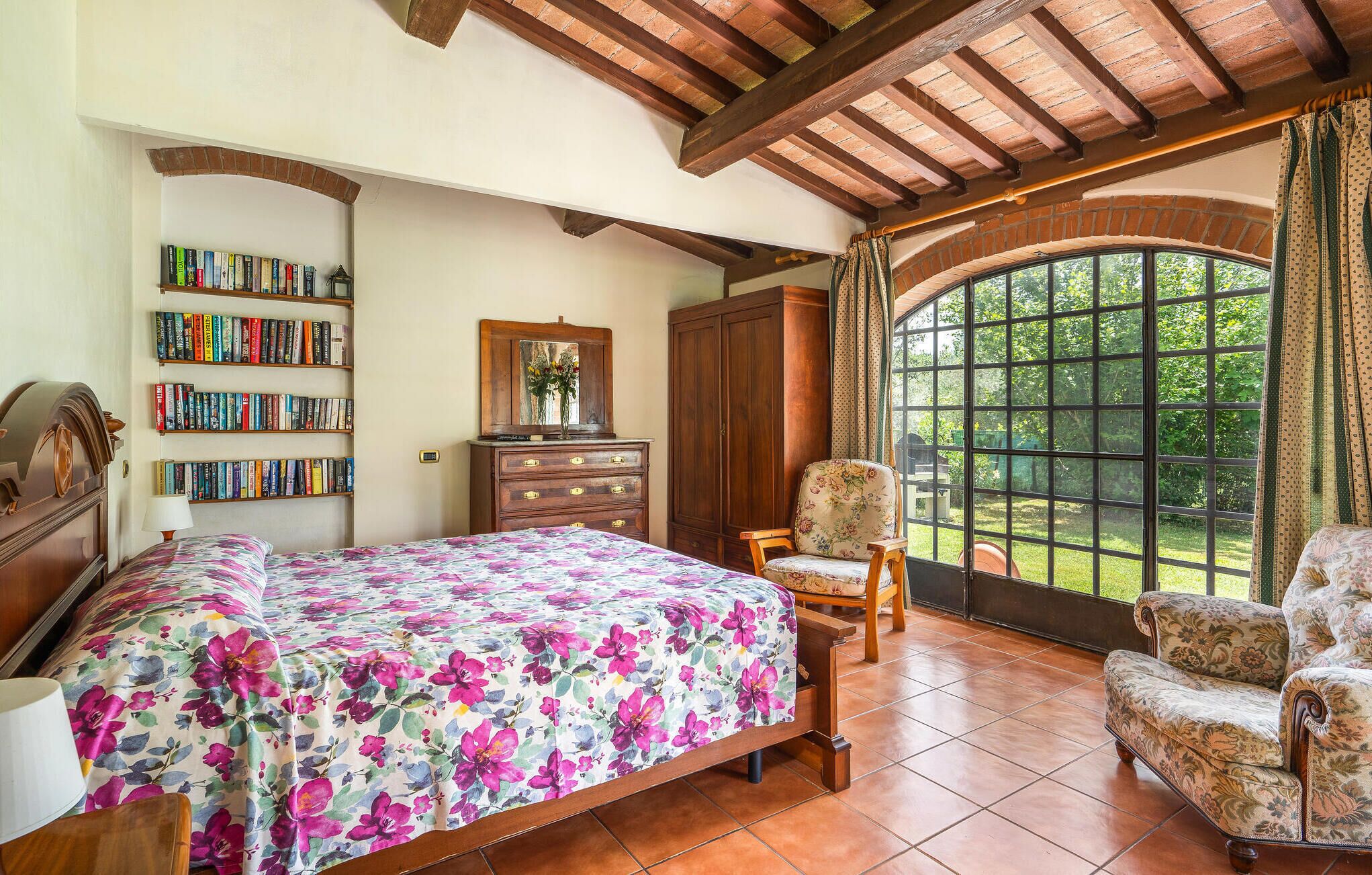 2 Schlafzimmer, Reisekinderbett, kostenloses WLAN, Bettwäsche