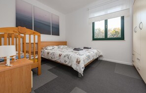 2 slaapkamers, een kluis op de kamer, reisbedje, gratis wifi
