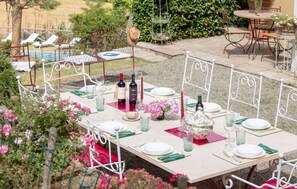 Outdoor dining - 5 bedroom amazing home in Peccioli (PI) (Peccioli (PI))