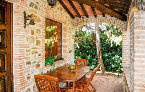 Lovely home in Pomarance (PI)