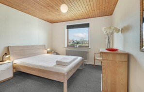 3 bedrooms, free WiFi