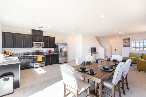 Private Rancho Cordova Retreat