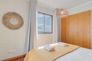 Appartement Design | 3 chambres, literie de qualité, couette en duvet