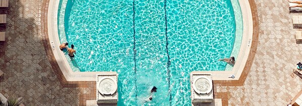 Beheizter Pool