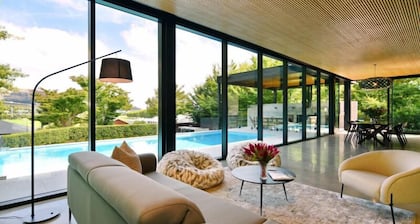 Bridle Path Retreat - Magical award-winning accommodation