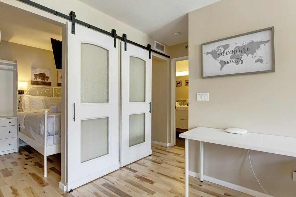 Fer et planche à repasser, Wi-Fi, draps fournis