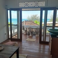 Loft Deluxe, 2 habitaciones, balcón, vistas al mar | Zona de estar