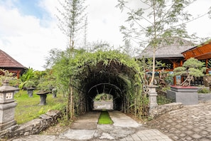 Front of property - The Kleep Jungle Resort (Penida Island)