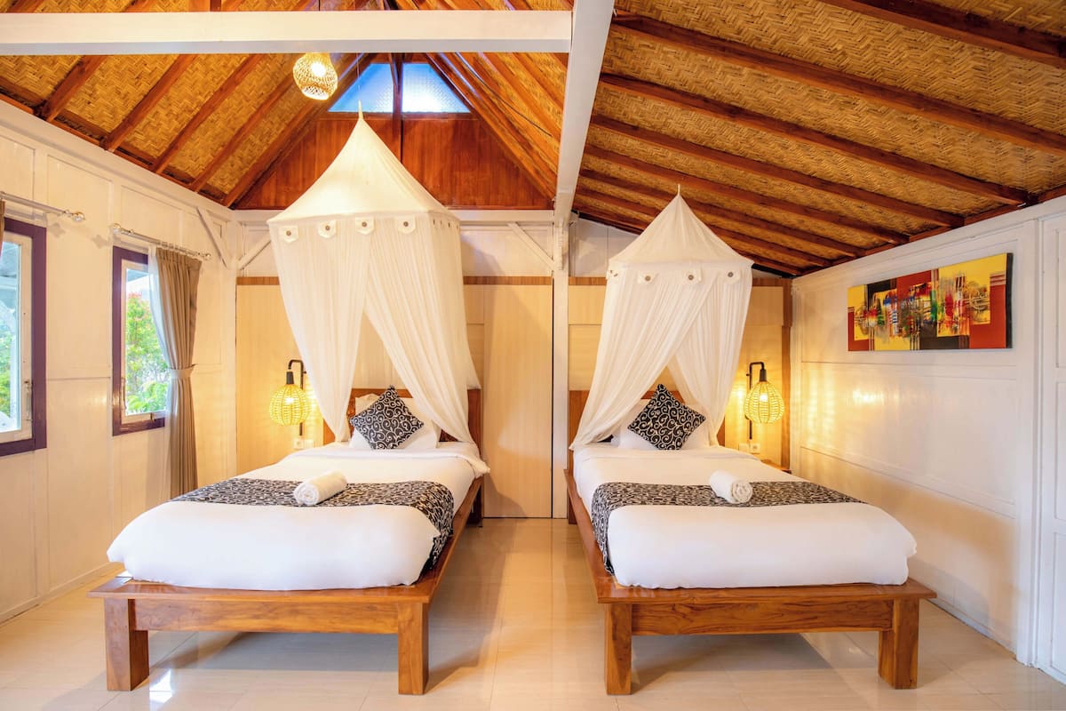 Grand Twin kamer | Een bureau, gratis wifi, beddengoed
