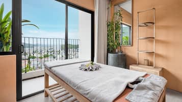 Phòng tắm hơi, massage đá nóng, massage Thái, dịch vụ massage