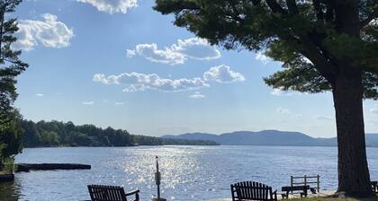 Available for April 239 a night Renovated Cabin , 0.1 Mi to Inlet Center