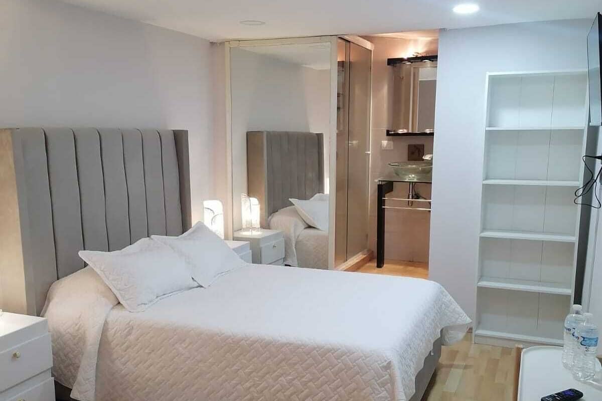 Habitación clásica (Habitacion no. 2) | 1 kamar tidur dan didekorasi berbeda-beda