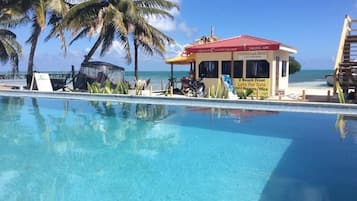 Una playa cerca