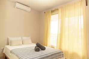 패밀리 아파트 | 2 개의 침실, 각각 다른 스타일의 인테리어, 각각 다르게 가구 비치, 다리미/다리미판