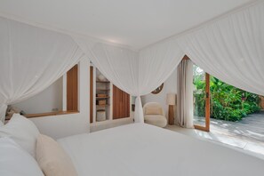 4 Schlafzimmer, Zimmersafe, Schreibtisch, Bügeleisen/Bügelbrett