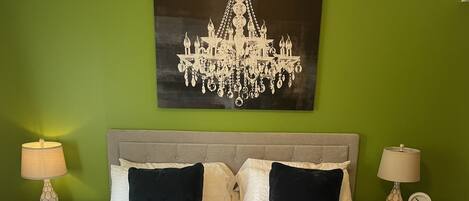 1 dormitorio, escritorio, tabla de planchar con plancha y wifi gratis