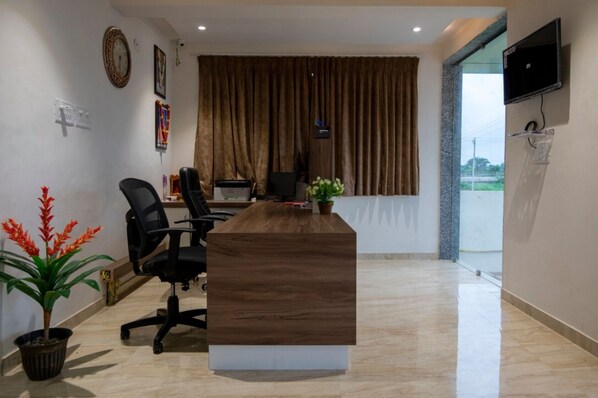 Reception - Hotel Scintilla (Veraval)