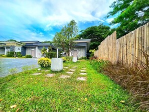 Front of property - Blue Moon Boutique Resort (Sichon)