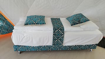 1 bedroom, in-room safe, free WiFi, bed sheets