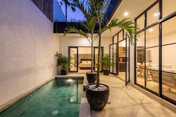 Outdoor pool - Couples Villa Arca 1 BR (Canggu)