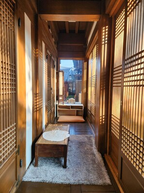 Deluxe Twin Room, Garden View | Terrace/patio - HanokInn (Gyeongju)