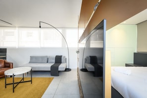 1 bedroom, desk, free WiFi