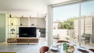 Apartment | Front of property