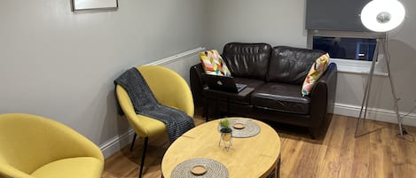 Apartment, Multiple Beds | Interior