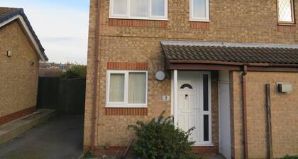 Remarkable and Perfect 3 Bed House in Nottingham