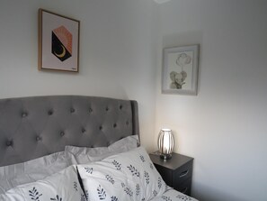 Casa | 3 habitaciones, tabla de planchar con plancha y wifi gratis