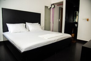 3 Schlafzimmer, Bügeleisen/Bügelbrett, kostenloses WLAN, Bettwäsche