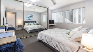 2 chambres, fer et planche Ă repasser, Wi-Fi gratuit, draps fournis