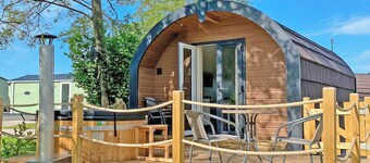 Pet Friendly Rustic Pod