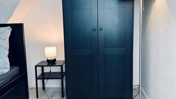 3 sovrum, strykjÀrn/strykbrÀda, wi-fi och sÀngklÀder