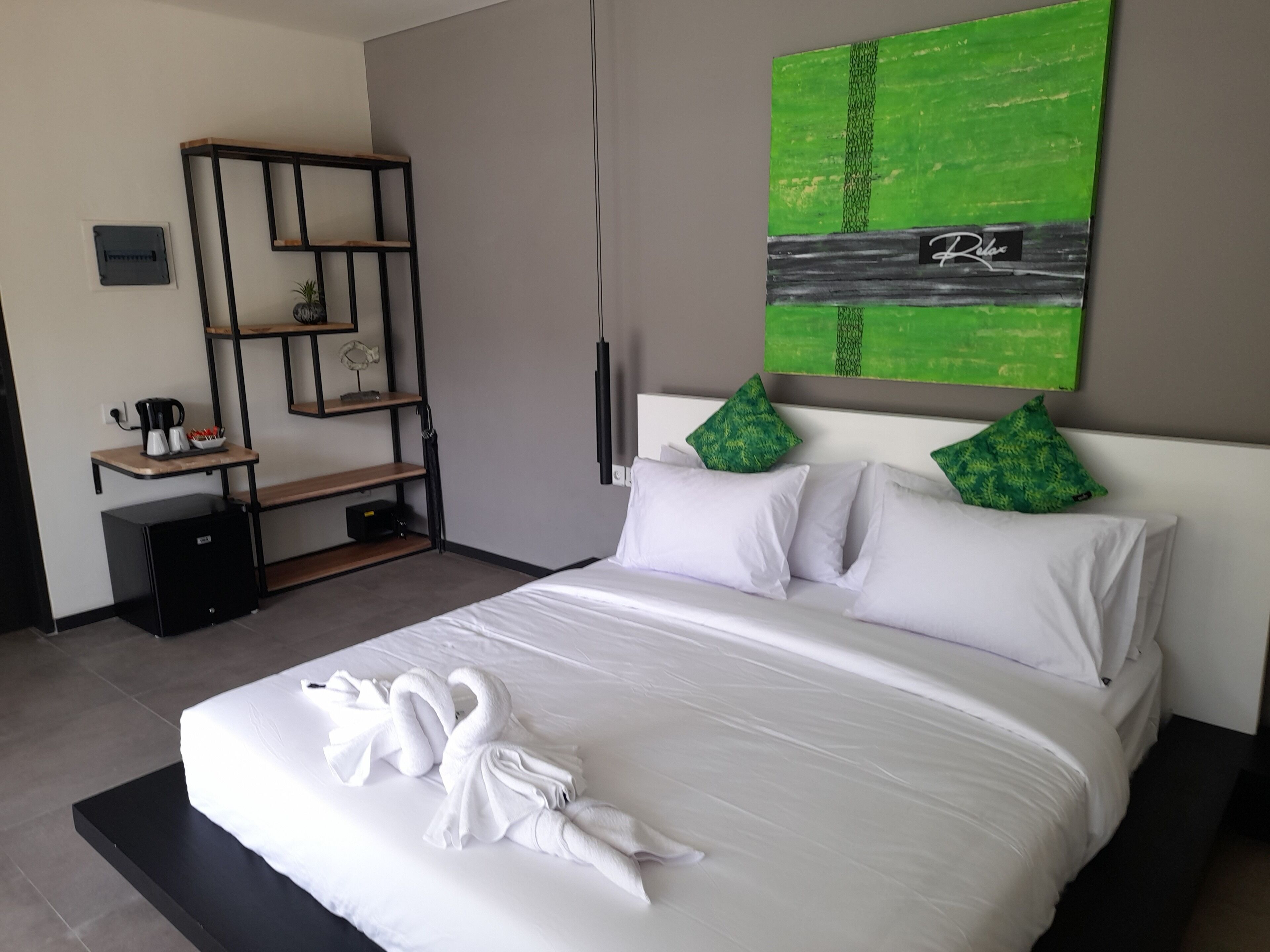 In-room safe, individually decorated, individually furnished, desk