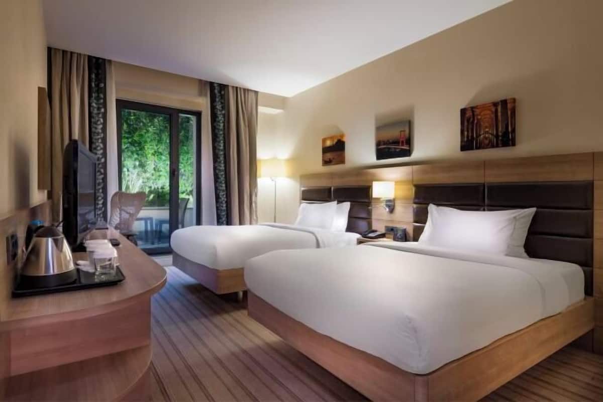2 slaapkamers, luxe beddengoed, een minibar, een kluis op de kamer