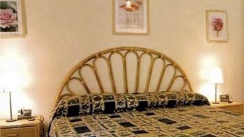 Family Apartment, 1 Bedroom (La Canova 2 few min from sea)