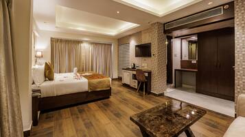 1 bedroom, minibar, in-room safe, individually furnished