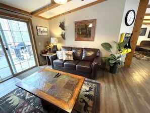 TV, fireplace - Moonlight View @ Spring Brook Resort (Wisconsin Dells)