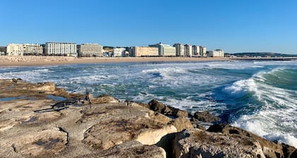 MIRazul · Zentrales Studio · 2 Personen · 4 Min zu Fuß zum Strand · WLAN & Klima