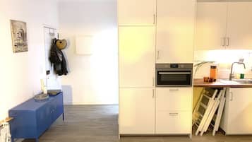 1 bedroom, iron/ironing board, travel crib, free WiFi