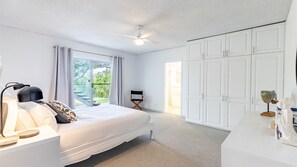 2 bedrooms, iron/ironing board, free WiFi