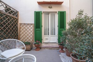 Quarto clåssico | Terraço/påtio