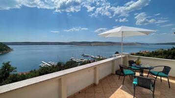 Comfort Apartment | Terrace/patio